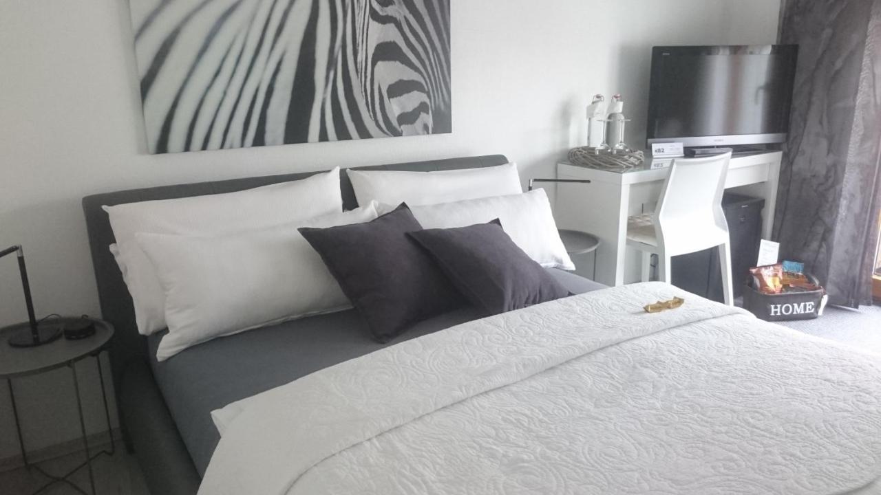K82 Bnb & Hotel Kirchentellinsfurt Luaran gambar